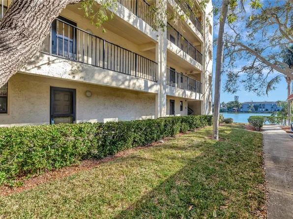 11485 Oakhurst Rd APT A105, Largo, FL 33774