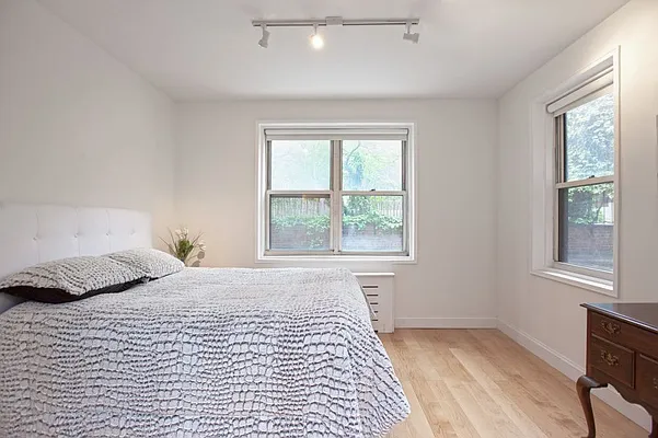 Sold by Olshan Realty | media 6