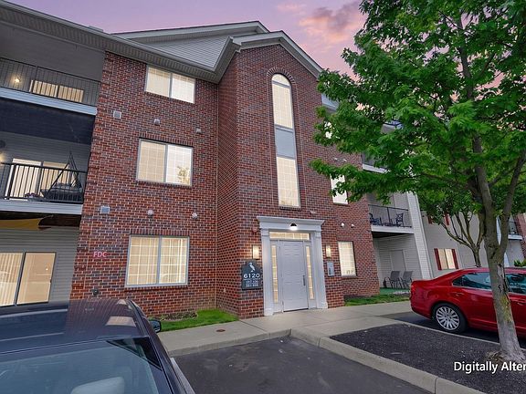 2nd image of 6120 Harbour Pointe Unit 202