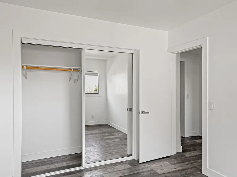 215 N Fickett St — Photo 42