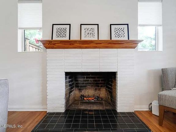 4th image of 4226 Woodmere St