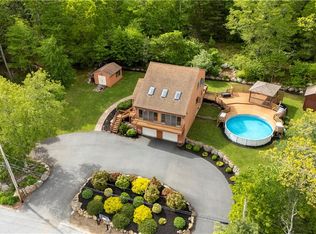 121 W Shore Dr, Exeter, RI 02822