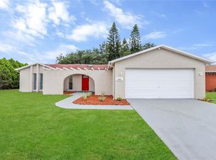 8303 Broken Willow Ln, Port Richey, FL 34668