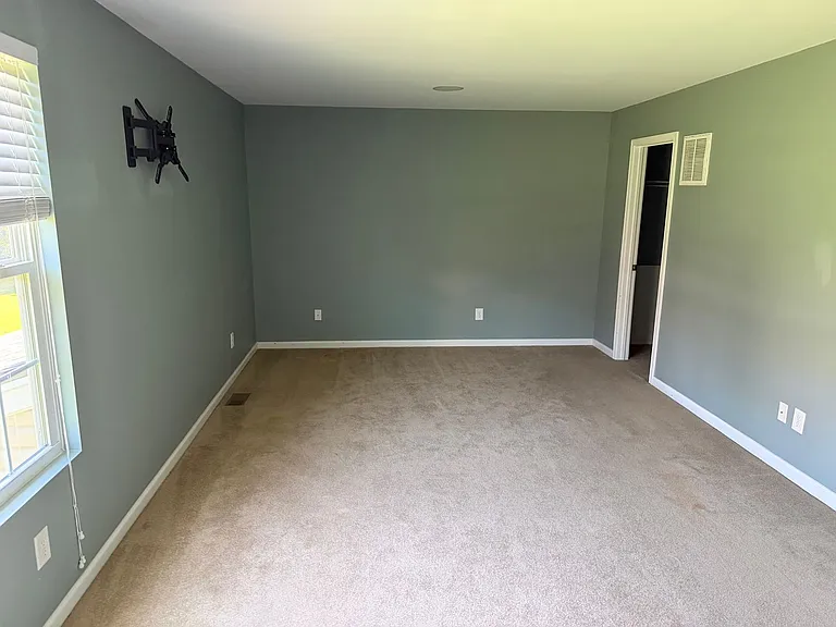 109 Gupton Ct — Photo 22