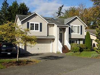 1st image of 4916 70th Ave NE