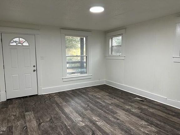 2nd image of 3306 Dodson Ave