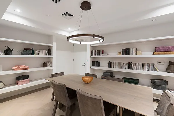 Sold by Nest Seekers International | media 10