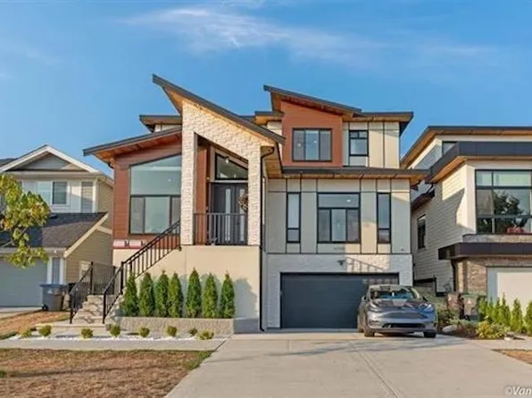 16759 18th Ave, Surrey, BC V3Z 9X5