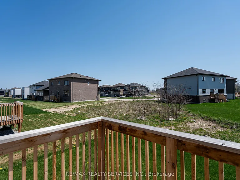 3700 Quayside Dr — Photo 47