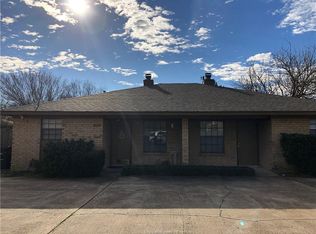 312 Brentwood Dr, College Station, TX 77840