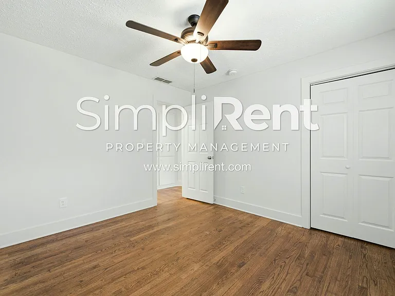 3685 Glen Falls Dr — Photo 10