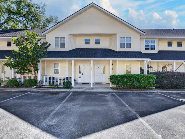 247 Stefan Dr APT 14, Charleston, SC 29412