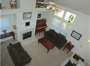 1146 Andover Dr, Pearland, TX 77584
