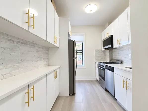 569 Bergen Ave #21, Jersey City, NJ 07304