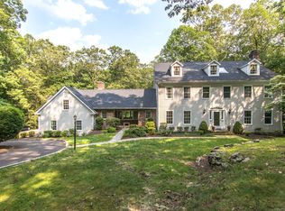 39 Wampum Hill Rd, Weston, CT 06883