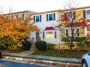 9849 Oakdale Woods Ct, Vienna, VA 22181