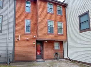 12 Lilac Ct #12, Cambridge, MA 02141