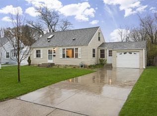3261 Blackstone Ave, Minneapolis, MN 55416