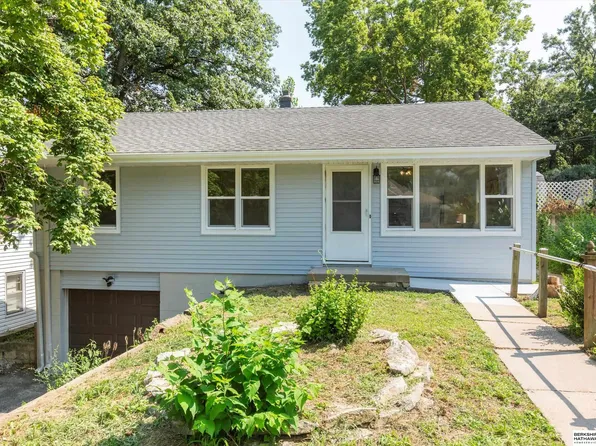 3117 State St, Omaha, NE 68112