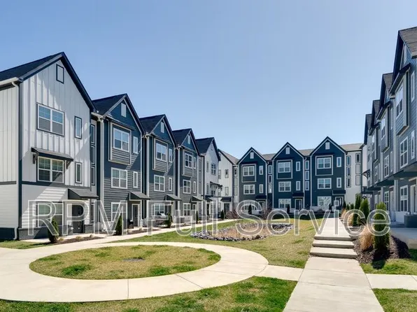 700 N Dupont Ave #228, Madison, TN 37115