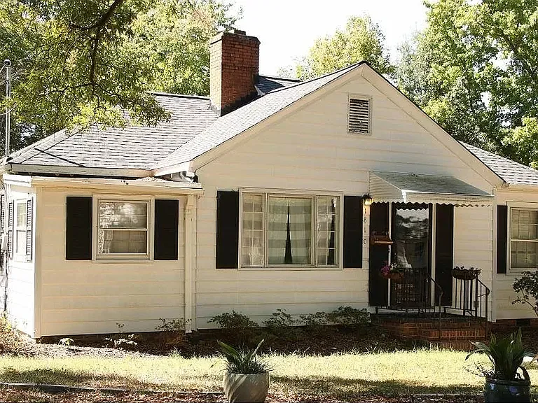 1810 Hillcrest Dr — Photo 14