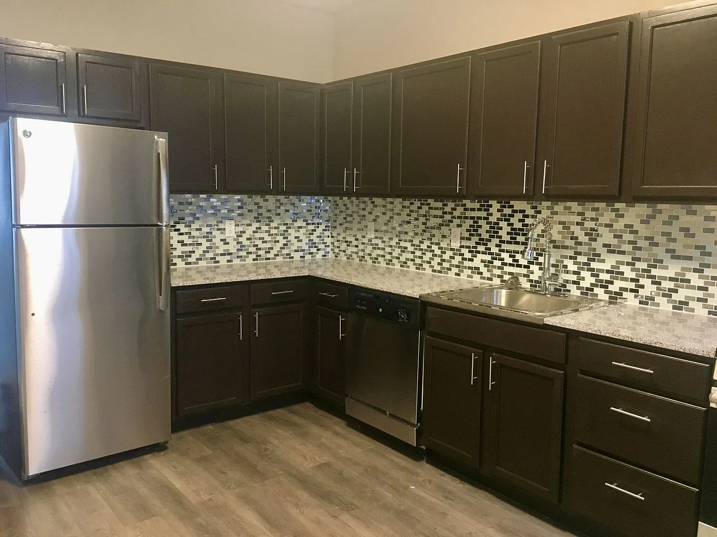 Duplex Style Apartment * Pet Friendly * Renovated * Available Now * Granite Counters * Stainless ... — Photo 2