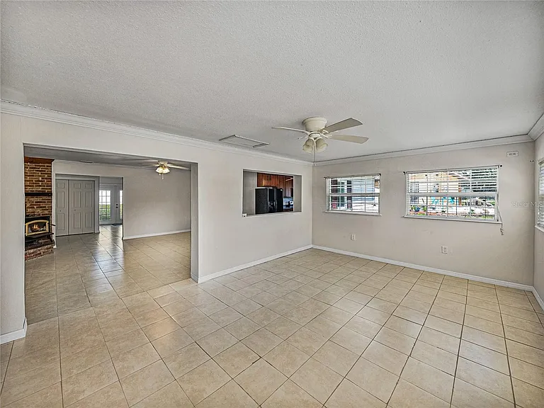 34477 Poinsettia Pl — Photo 2