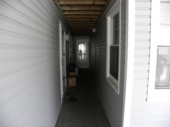 3rd image of 135 65th St APT 11