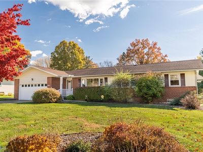 1990 Tricaso Dr, Canton, OH, 44720