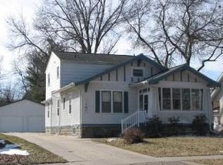 1406 W Main St, Marshalltown, IA 50158