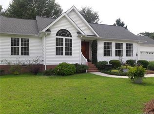324 Quinn Rd, Clover, SC 29710