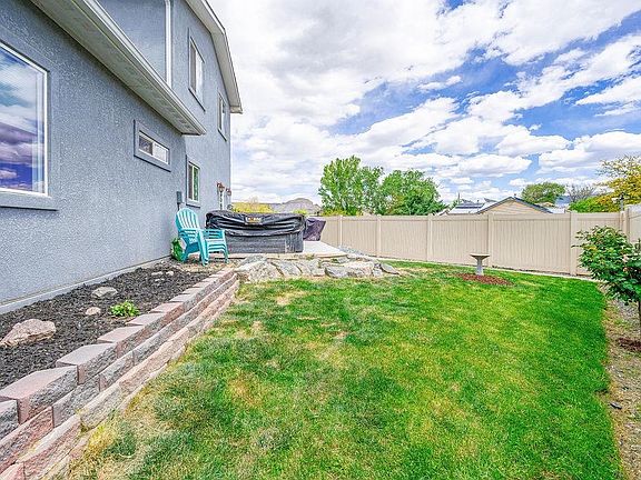 5th image of 504 Grama Ct