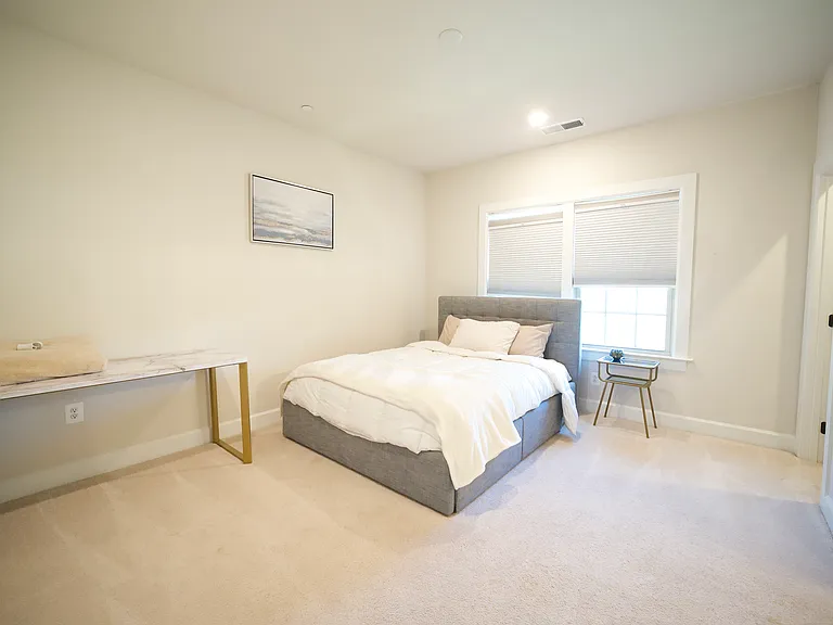 7687 Cross Creek Dr — Photo 17