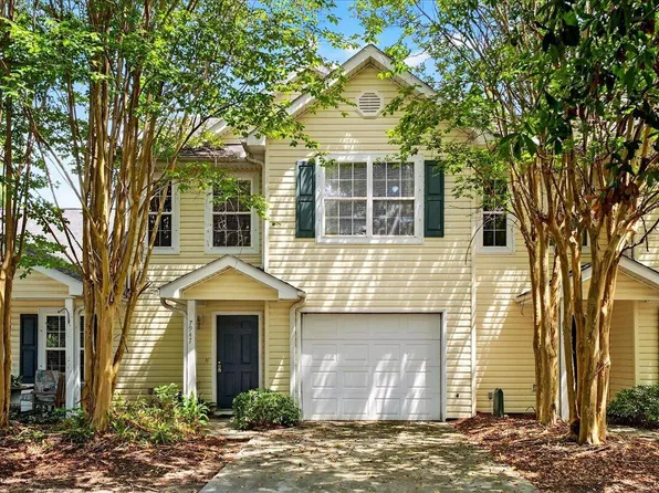 7947 Ruskin Rd, North Charleston, SC 29418