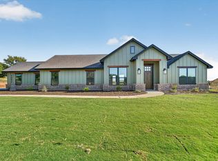 1097 Colt Rd, Springtown, TX 76082