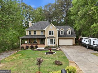 177 Picketts Lake Dr, Acworth, GA 30101
