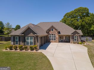 125 Wet Stone Rd, Senoia, GA 30276