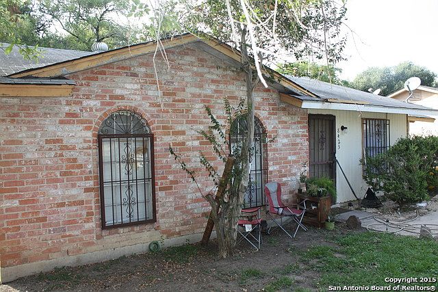 1st image of 8423 Creek Bend Dr