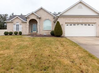 891 Mayfield Dr, Youngstown, OH