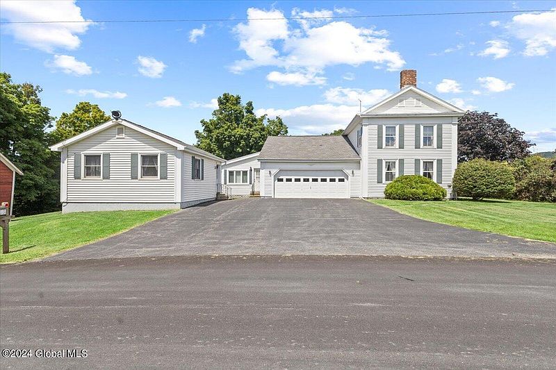 3rd image of 433 Waite Road