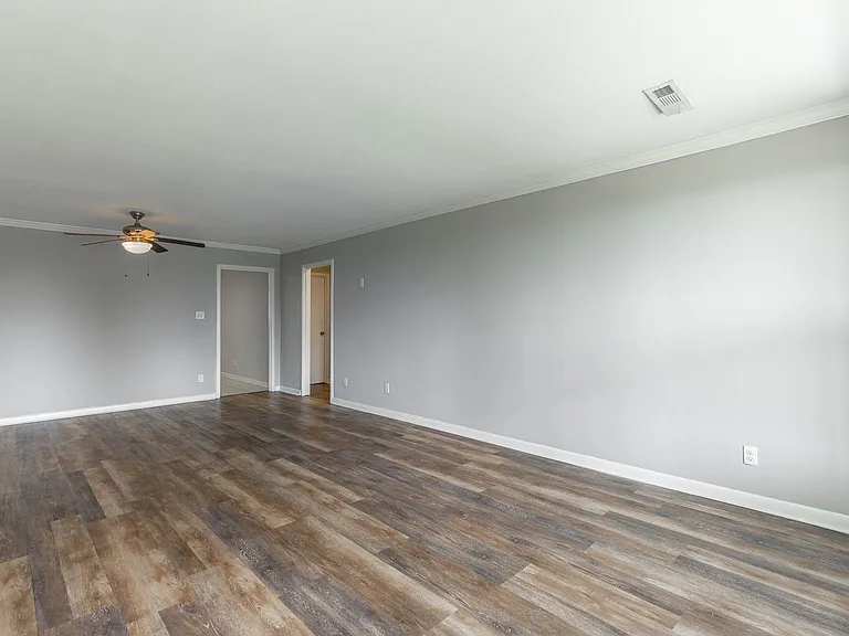 719 McGowan Ave — Photo 28