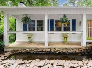 2514 Kanuga Rd, Hendersonville, NC 28739