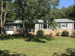 204 Stone Rd, Knoxville, TN 37920