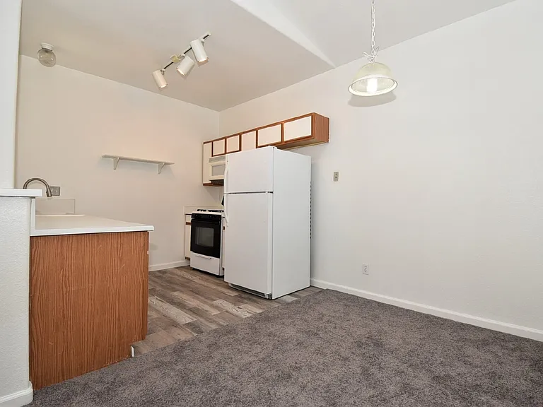 4960 Harrison Dr #233 — Photo 4