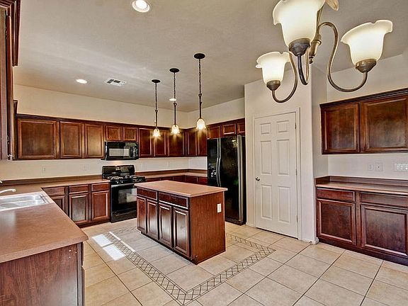 5th image of 2179 W Gila Butte Dr