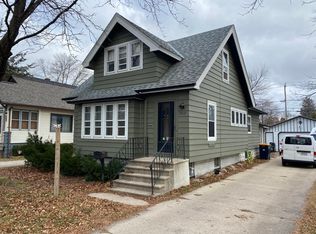 2212 S 82nd St, Milwaukee, WI 53219