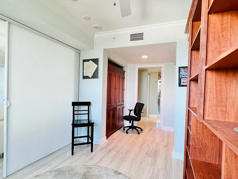 610 Clematis St #726 — Photo 15