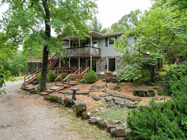 584 Shary Creek Lane, Branson, MO 65616