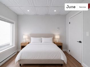 102 Cross St #A, Somerville, MA 02145