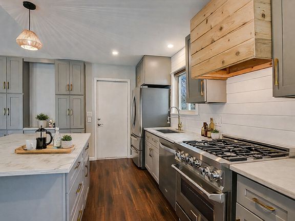 4th image of 6109 Merriwood Dr